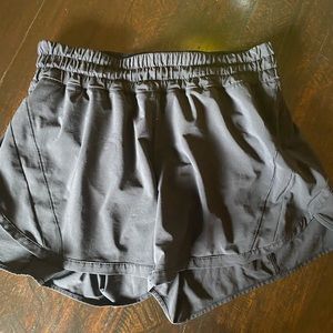 Lululemon size 10 Track That 5 inch